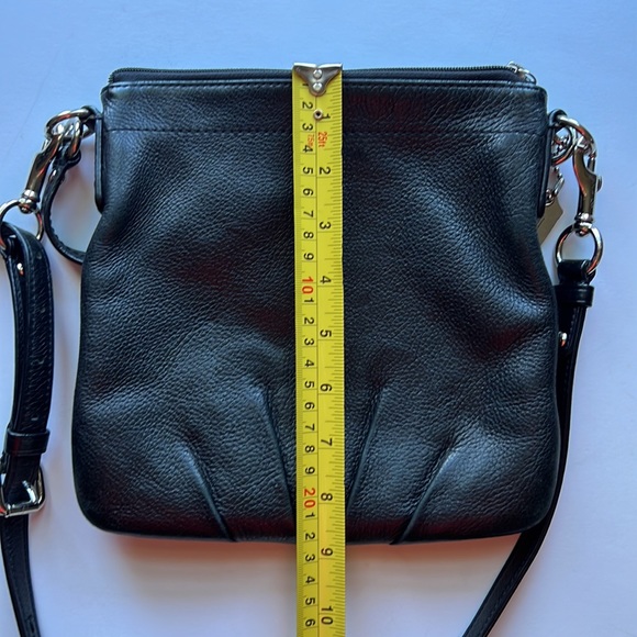 Authentic Coach Black Leather Messenger Crossbody Bag - Picture 9 of 9